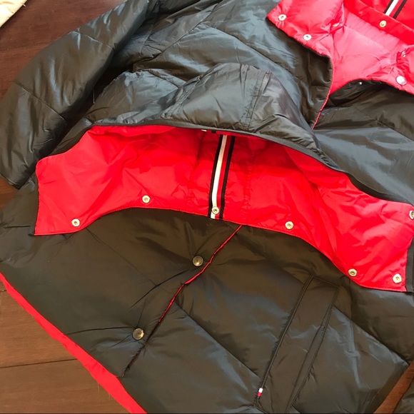 TOMMY HILFIGER Reversible Hooded Puffer - Picture 10 of 13